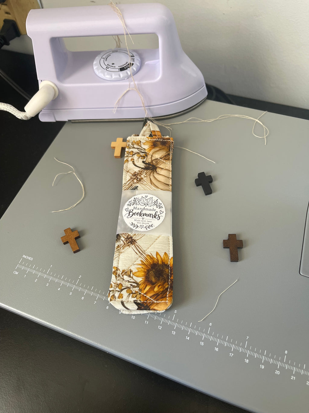 Harvest Trails quilted bookmark set with sunflower and pumpkin print